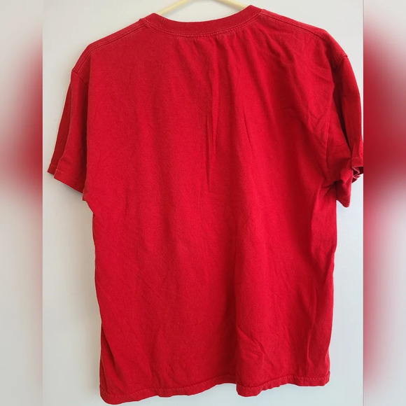 Cavaliers RStraight Outta Cleveland TShirt 2016 NBA Champs LeBron James, Red, M - Picture 2 of 3